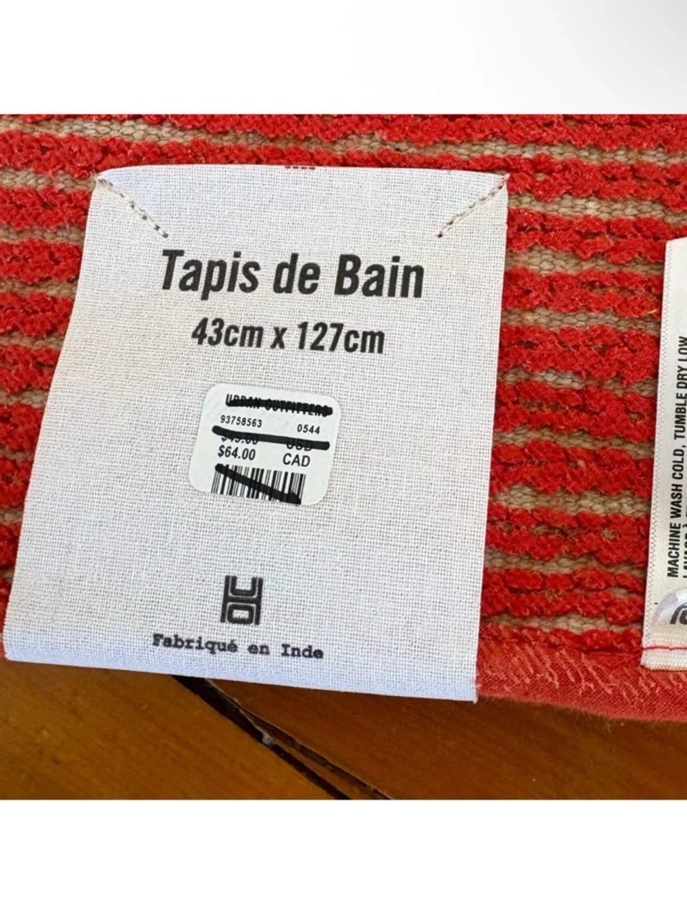 NWT Urban Outfitters Hot Sauce 'The Hottest' Chili Bottle Bath Rug